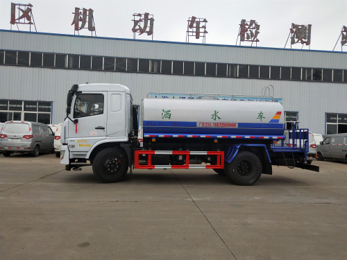 多功能灑水車 多功能灑水車