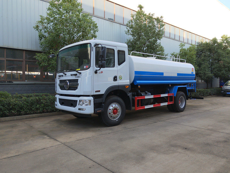 15����ˮ܇�r���r������15����ˮ܇�S��ֱ�N���������F(tu��n)