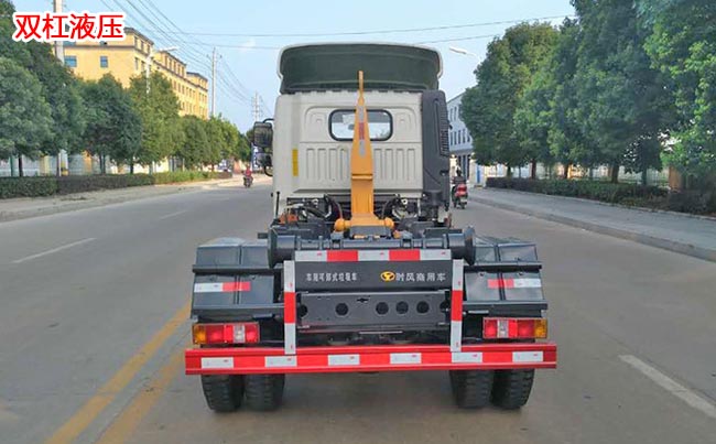 �r(sh��)�L(f��ng)�L(f��ng)�Y5������ʽ����܇-5������ʽ����܇