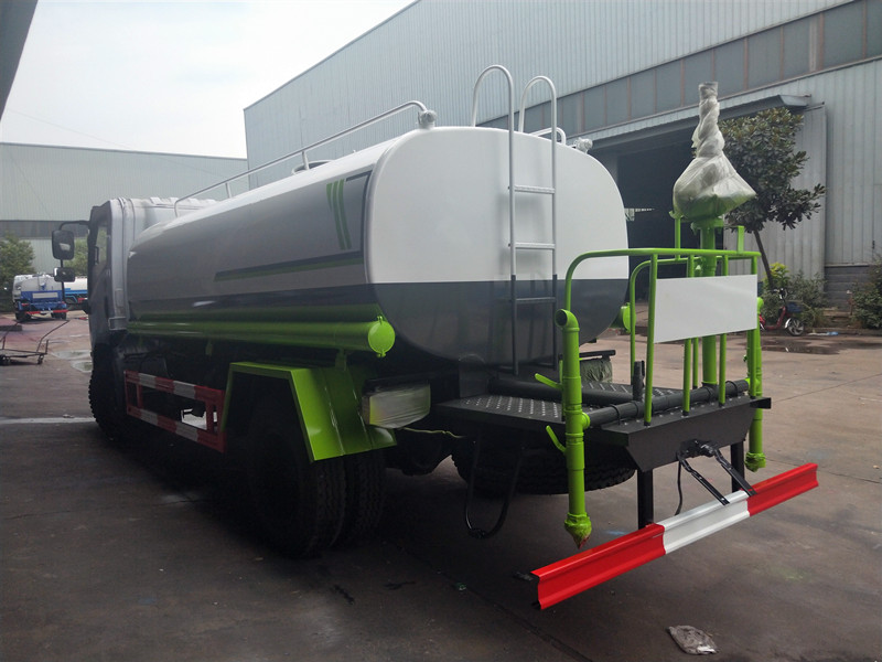 �����|�L(f��ng)������8����ˮ܇�S�҈�r-��������