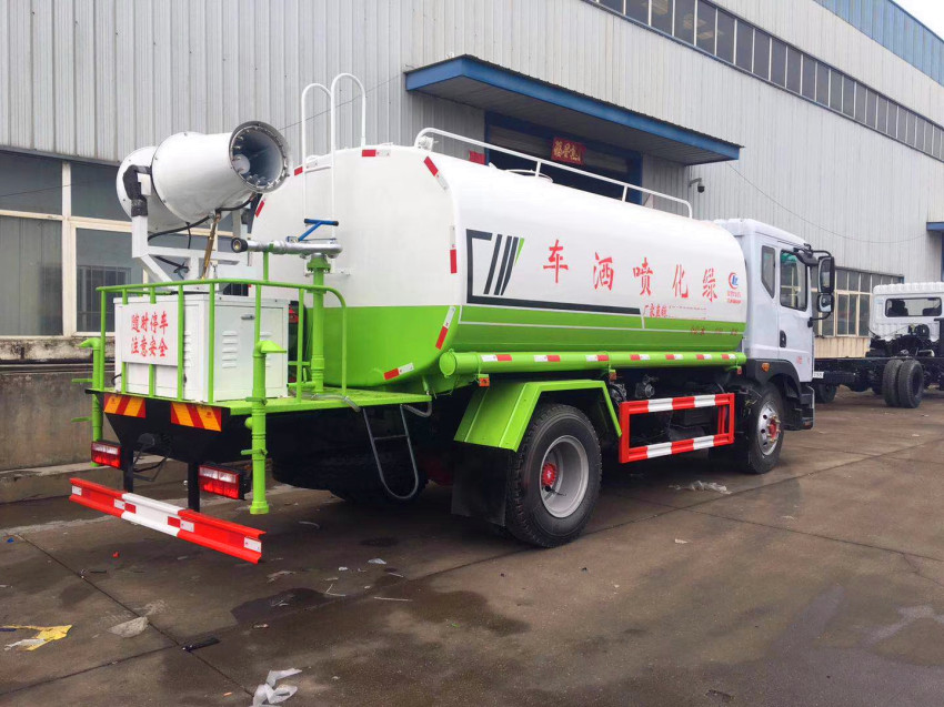 ����������ˮ܇