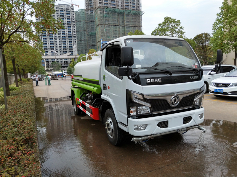 �|�L(f��ng)С������5����ˮ܇-�|�L(f��ng)С������5����ˮ܇�r(ji��)��-�������F(tu��n)