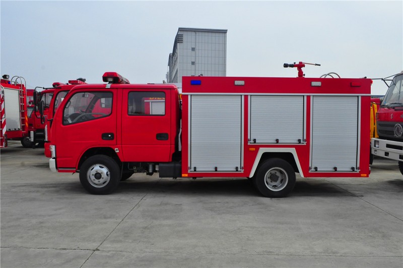 ��ˮ����܇�Ȼ�܇��(b��o)�r(ji��),����܇�S��ֱ�N