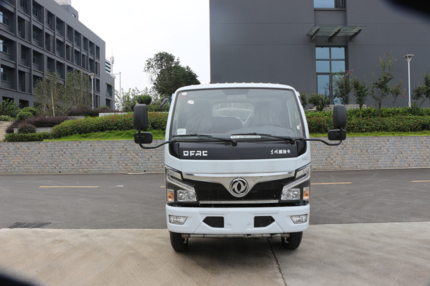 ������ˮ܇(ch��)�N(xi��o)��ȫ�����L(zh��ng)�ąR��