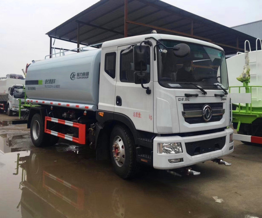 �๦�ܖ|�L(f��ng)D912���G������܇���F�ڵĞ�ˮ܇-����������ˮ܇�S��ֱ�N