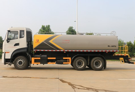 �����|�L(f��ng)����18�����p��ˮ܇�DƬ